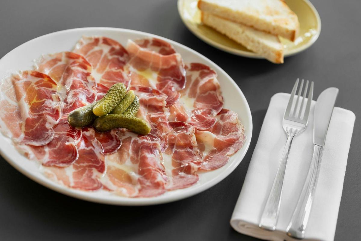 Imperial Riding School, Autograph Collection