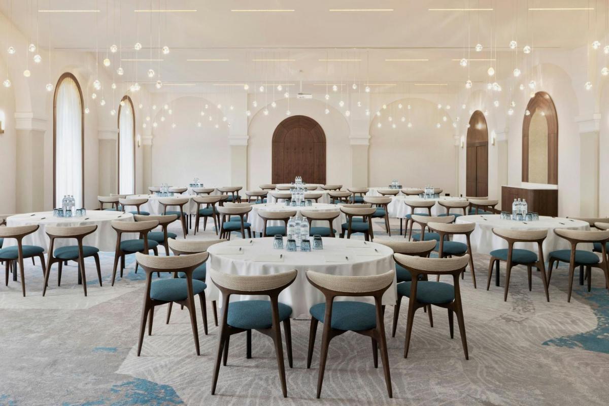 Imperial Riding School, Autograph Collection