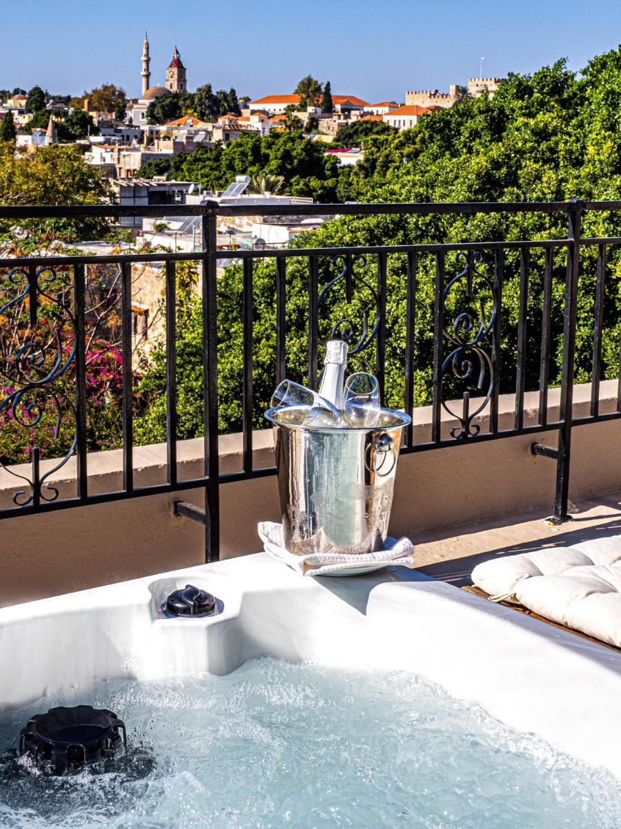 In Camera Art Boutique Hotel