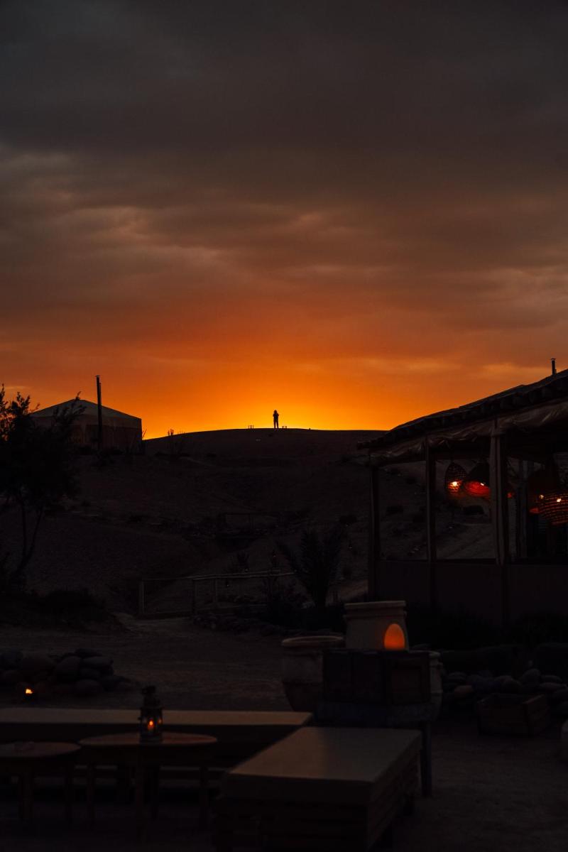 Inara Camp - Restaurant - Desert activities - Heated pools