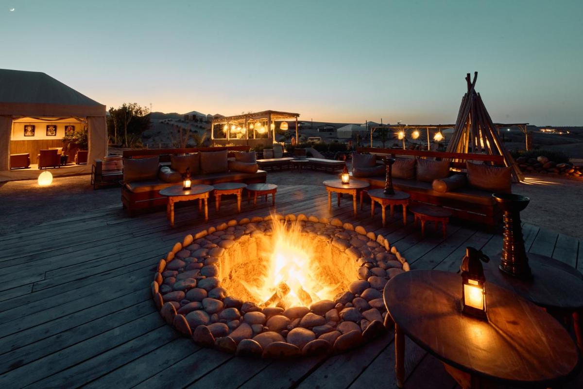 Inara Camp - Restaurant - Desert activities - Heated pools