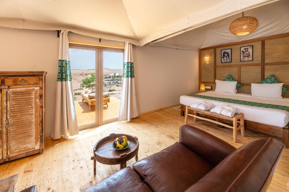 Inara Camp - Restaurant - Desert activities - Heated pools