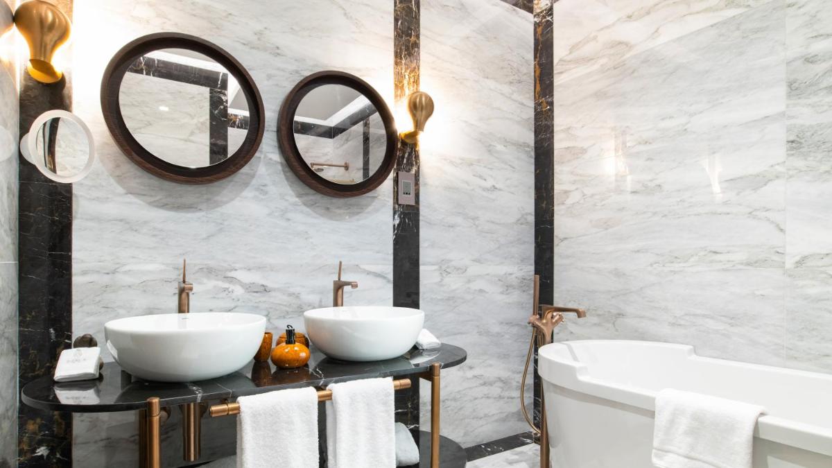 Iniala Harbour House