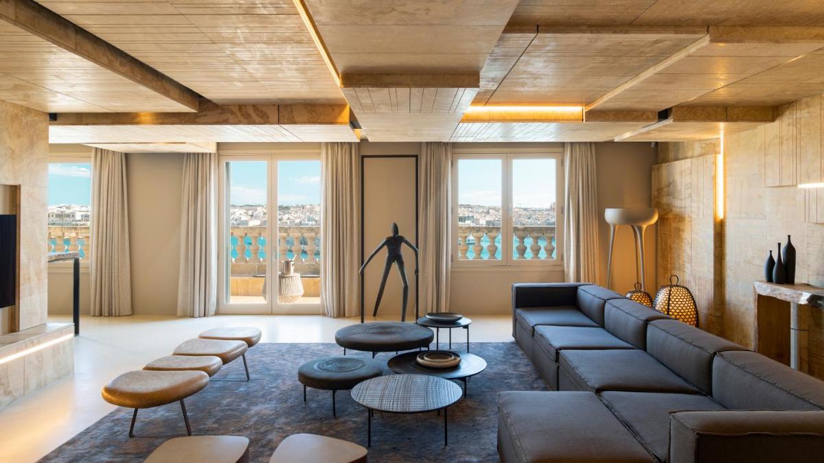 Iniala Harbour House