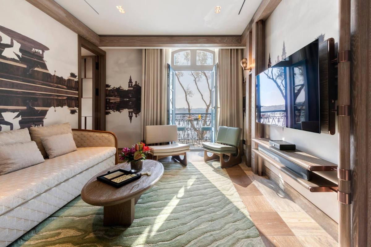 Iniala Harbour House