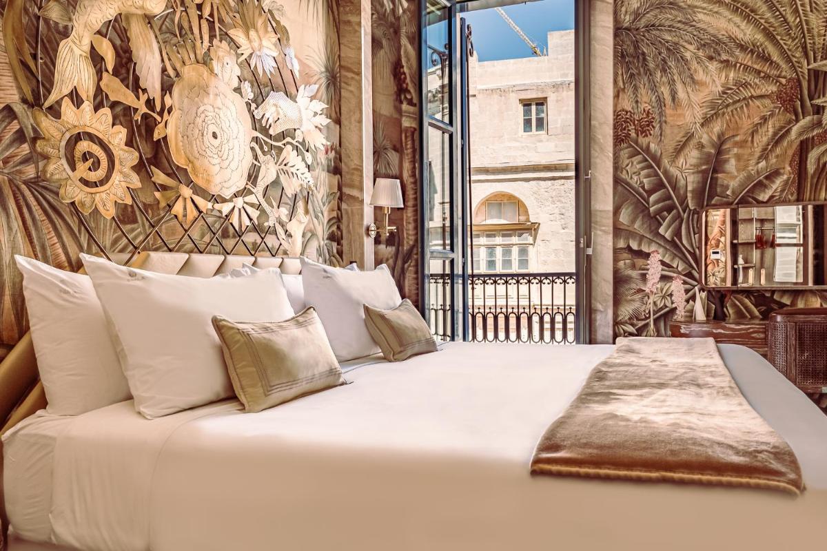 Iniala Harbour House