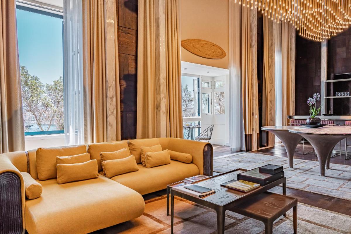 Iniala Harbour House