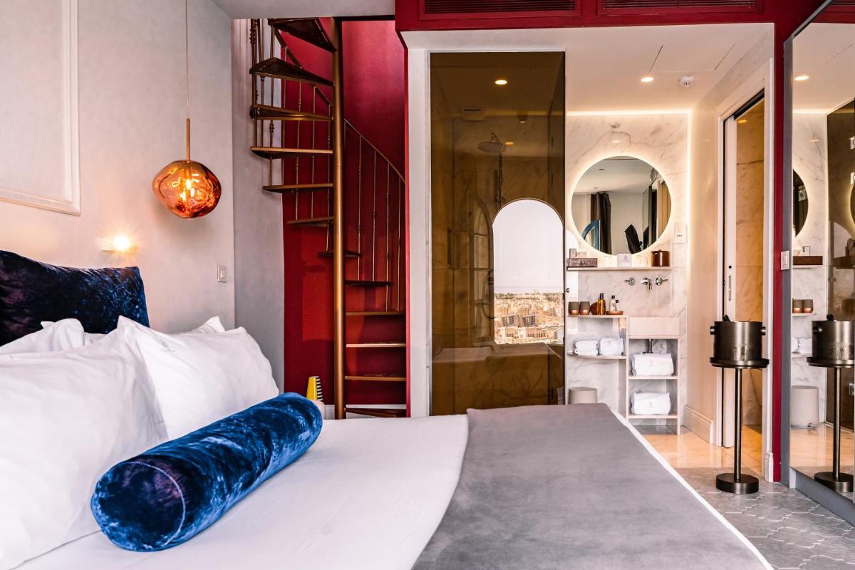 Iniala Harbour House