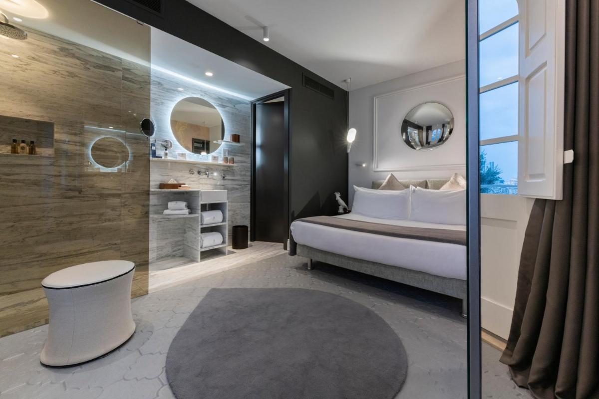 Iniala Harbour House