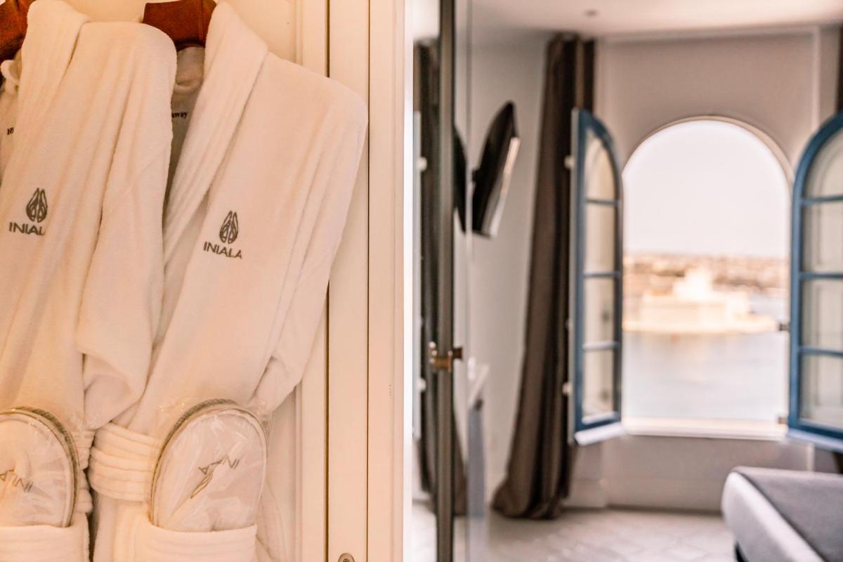 Iniala Harbour House