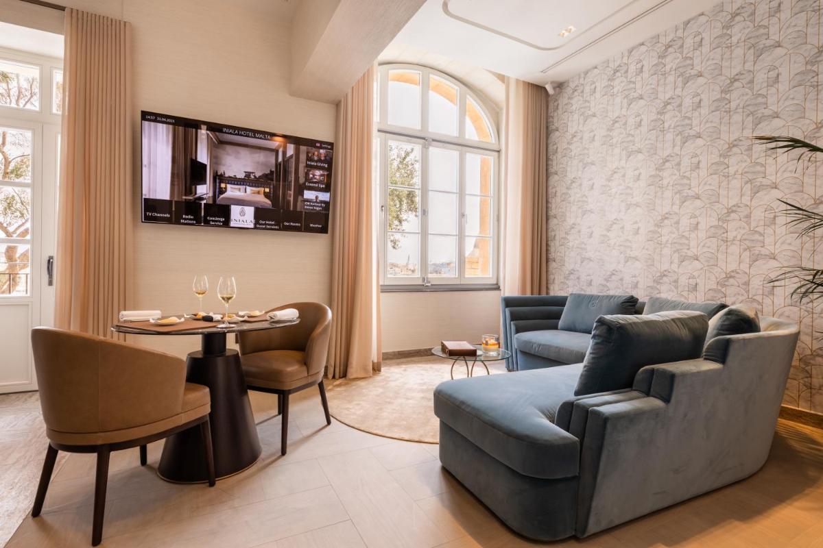 Iniala Harbour House