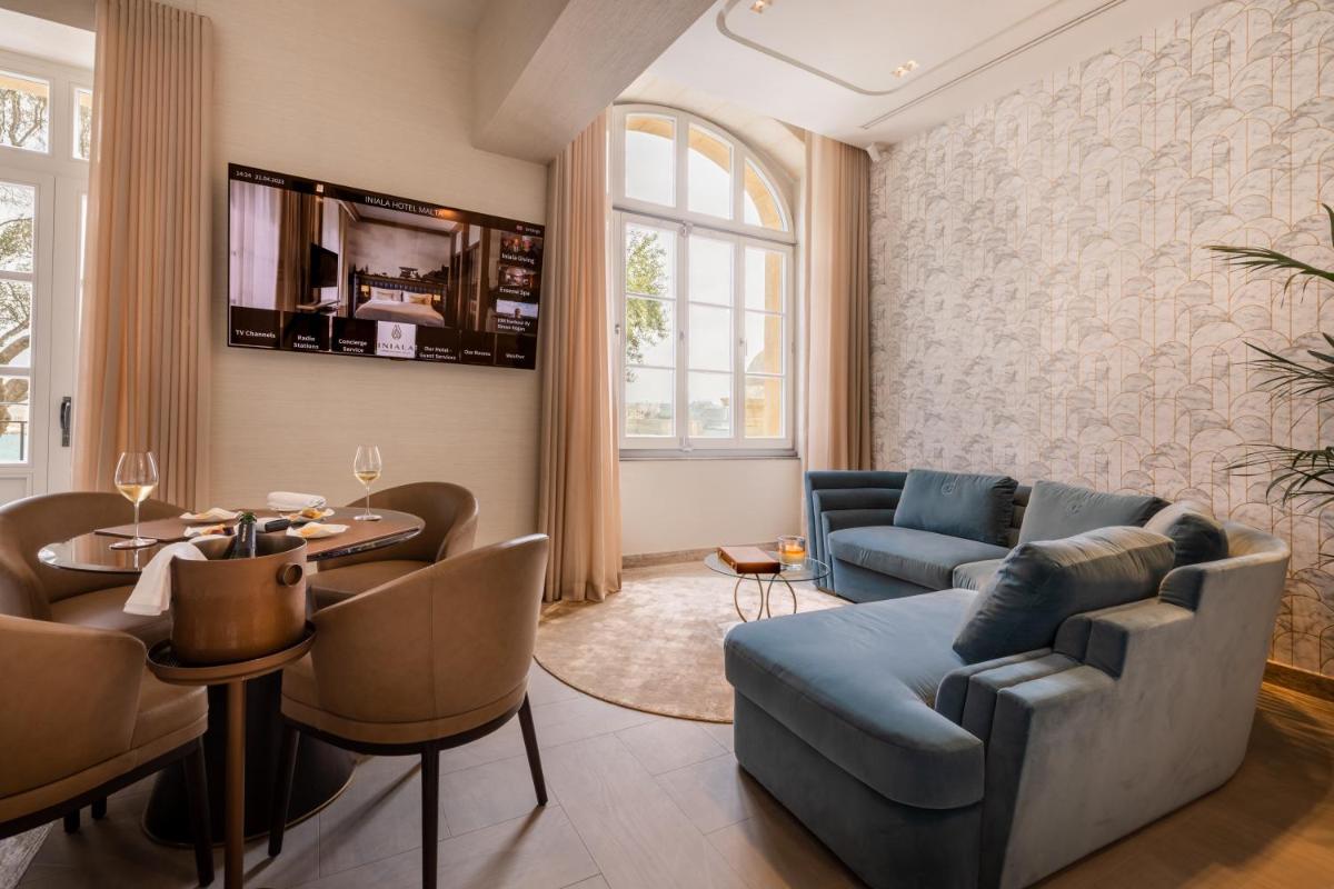 Iniala Harbour House