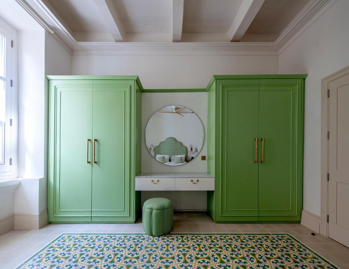 Iniala Harbour House