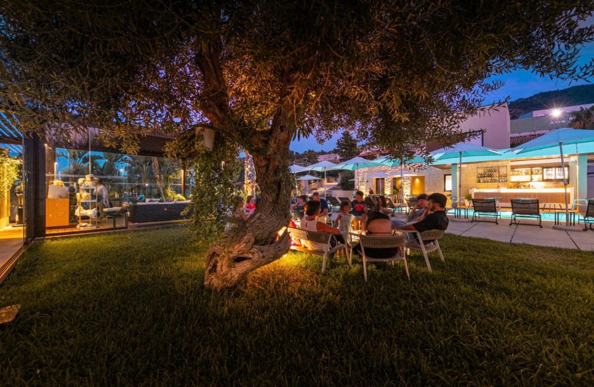Insulae Resort
