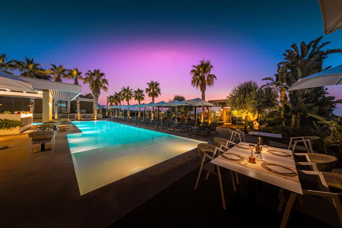 Insulae Resort