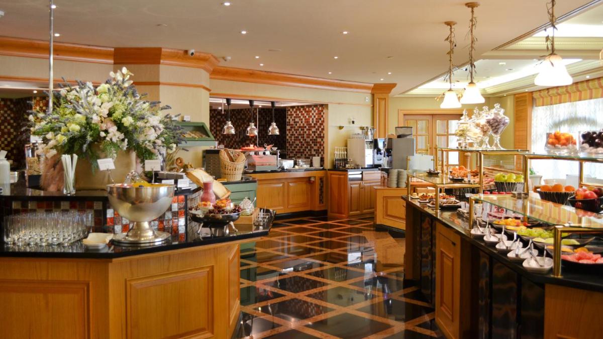 InterContinental - Kyiv by IHG