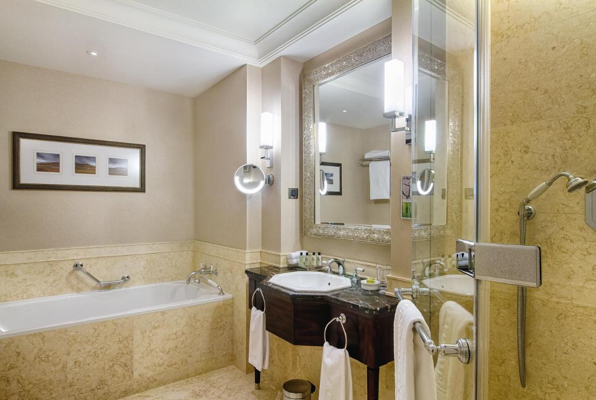InterContinental - Kyiv by IHG