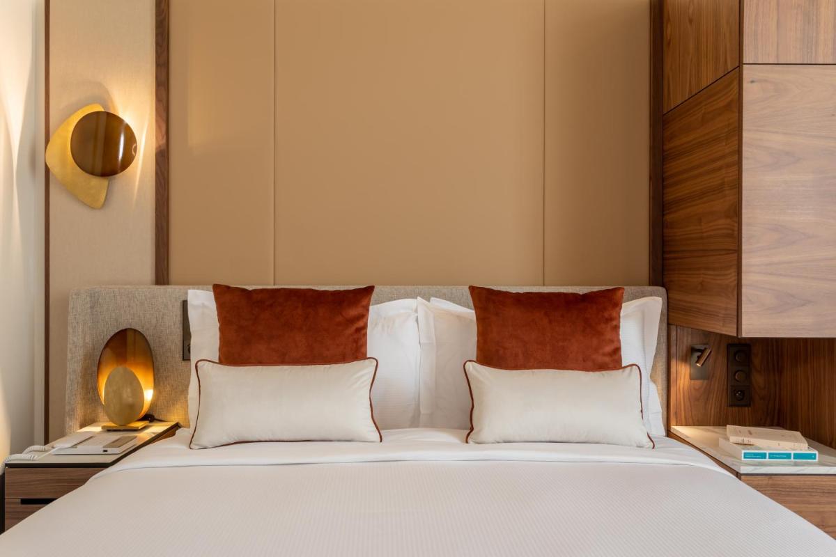 InterContinental Paris Champs Elysées Etoile by IHG