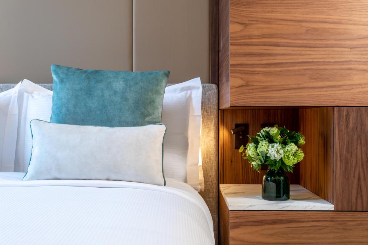 InterContinental Paris Champs Elysées Etoile by IHG