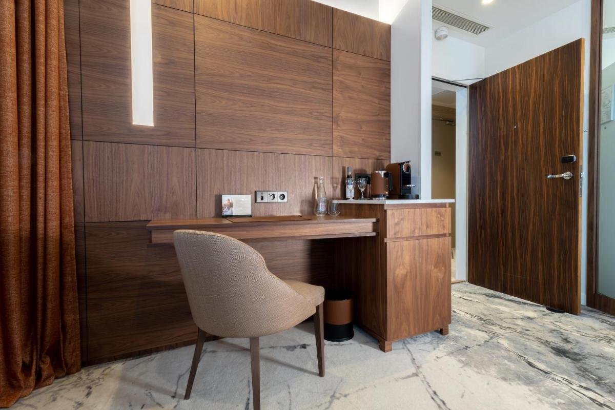 InterContinental Paris Champs Elysées Etoile by IHG