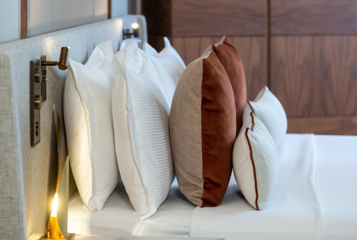 InterContinental Paris Champs Elysées Etoile by IHG