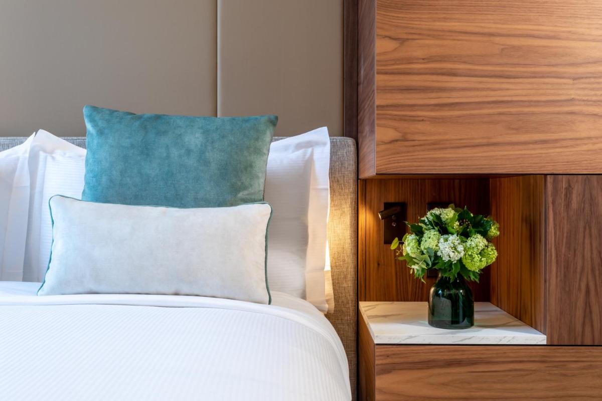 InterContinental Paris Champs Elysées Etoile by IHG