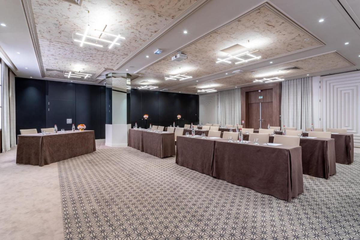 InterContinental Paris Champs Elysées Etoile by IHG