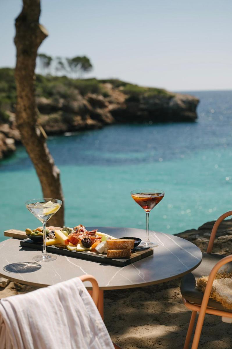 Inturotel Cala Esmeralda Beach Hotel & Spa - Adults Only