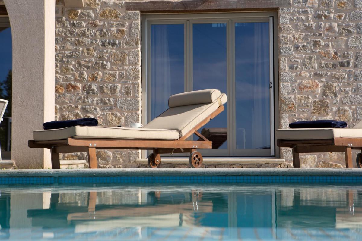Ionian Horizon Villas