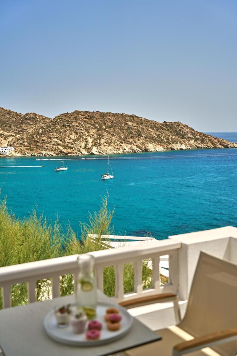 Ios Palace Hotel & Spa