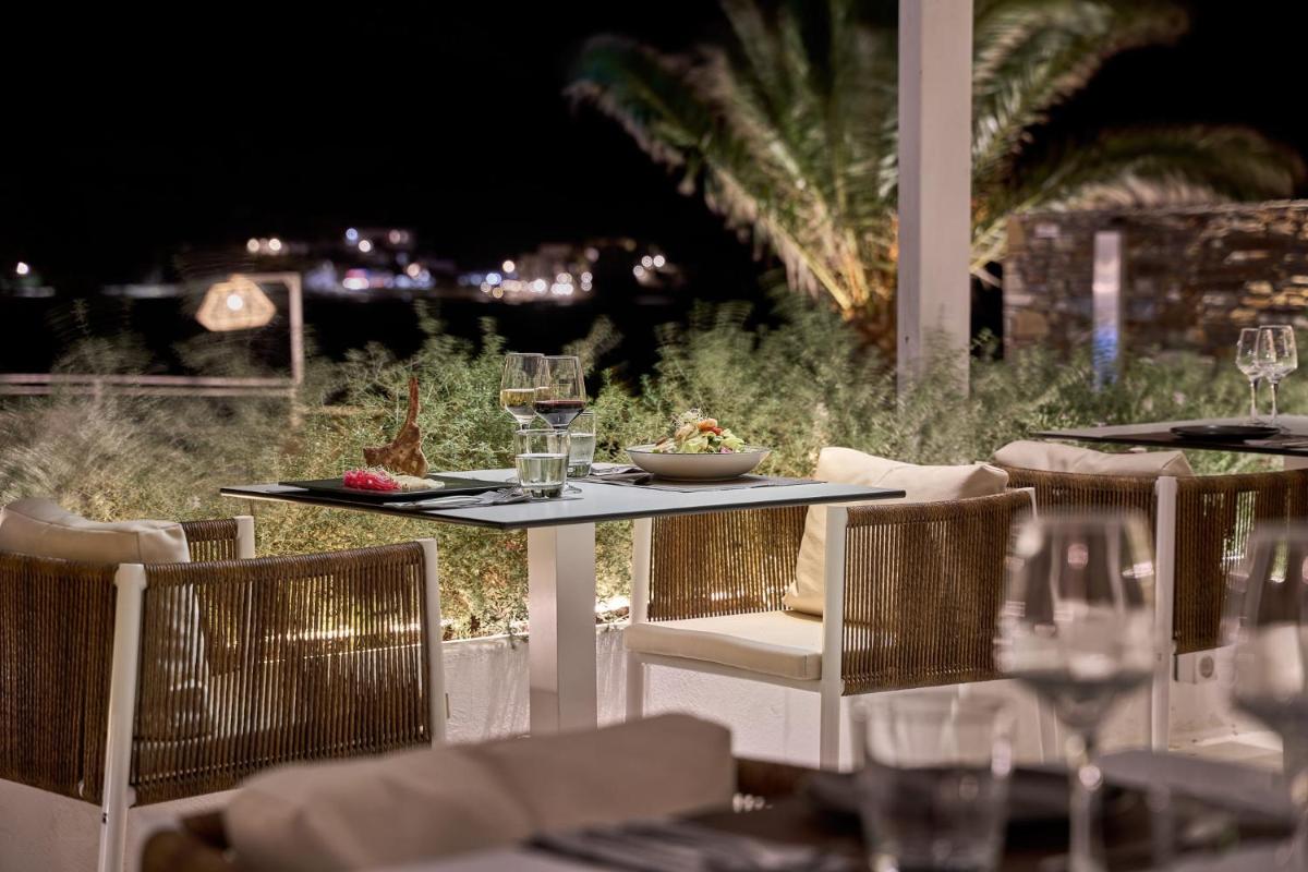 Ios Palace Hotel & Spa