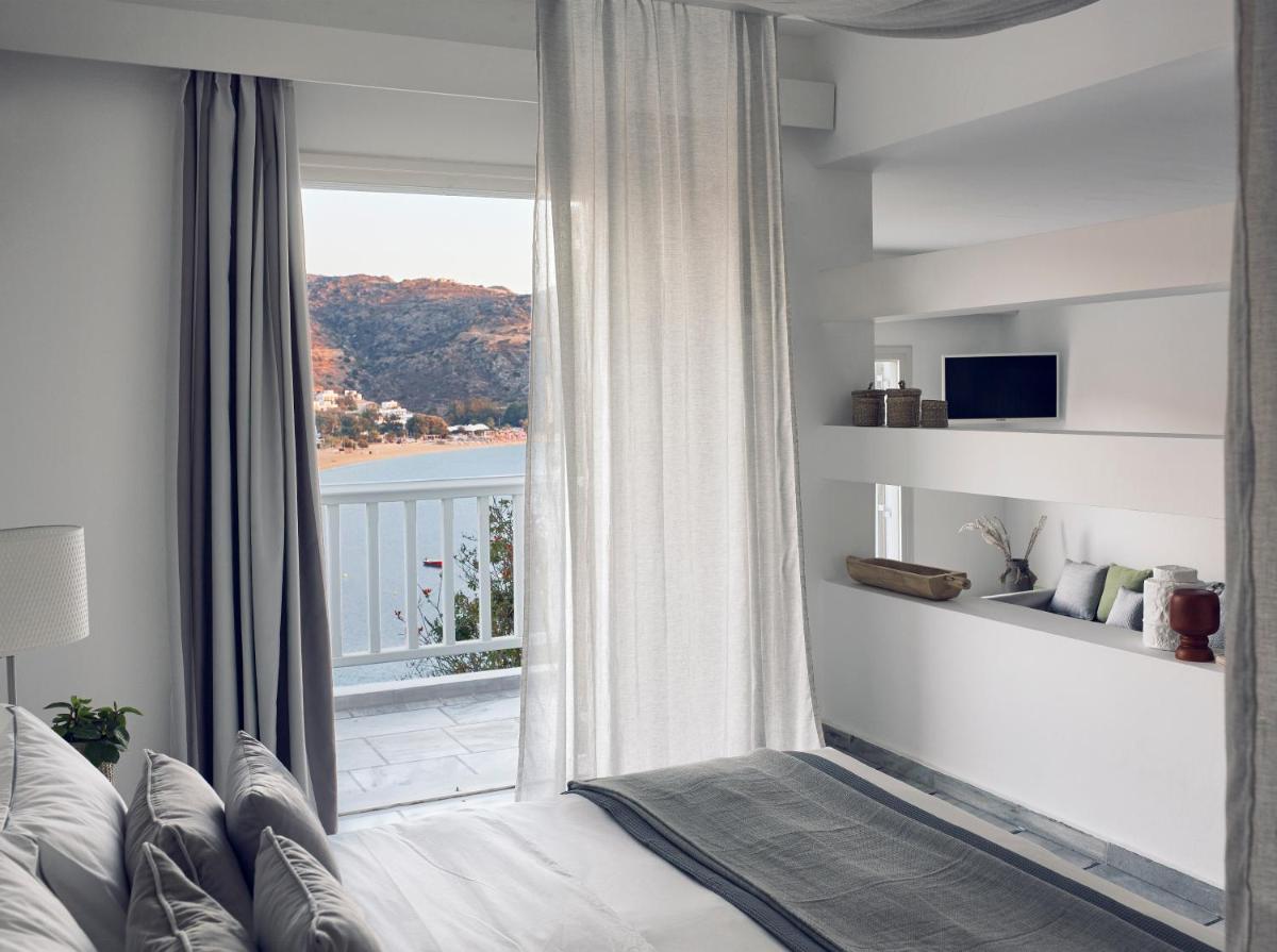 Ios Palace Hotel & Spa