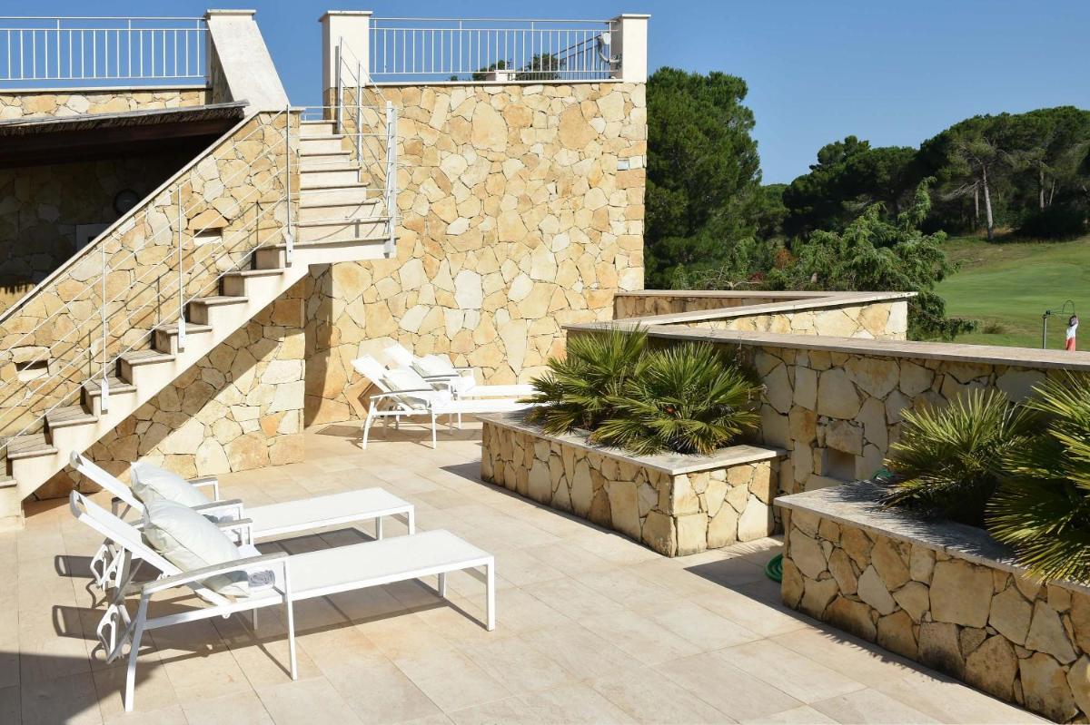 Is Arenas Private Golf Foresterie - Unlimited golf included