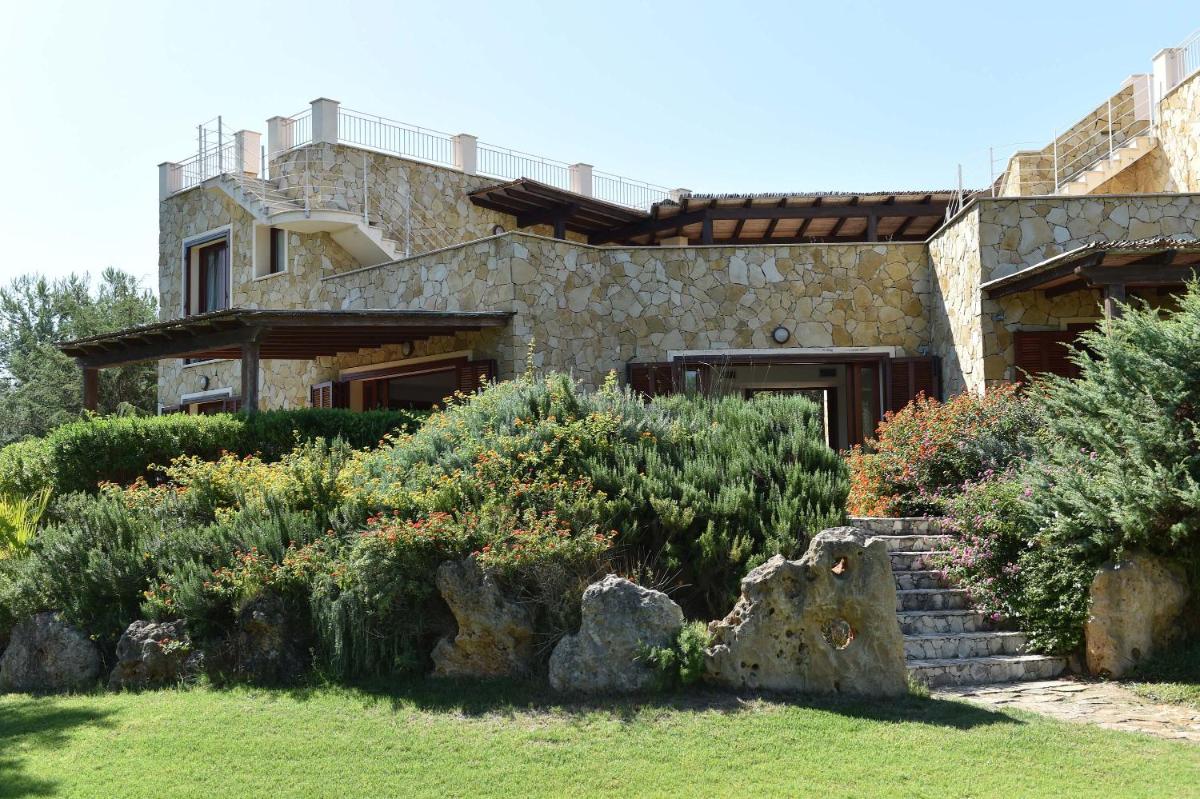 Is Arenas Private Golf Foresterie - Unlimited golf included