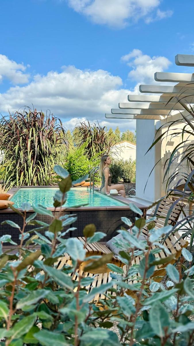 Is Cheas wine farm boutique hotel