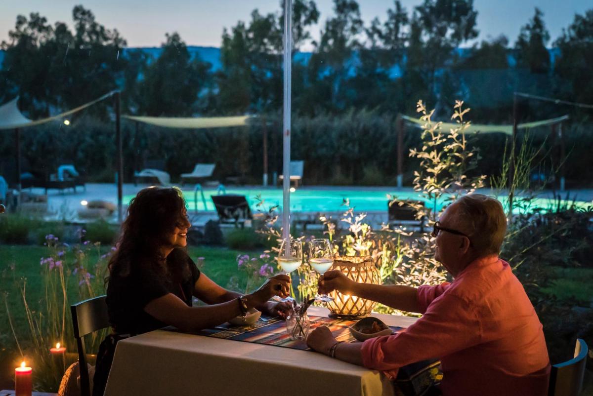 Is Cheas wine farm boutique hotel