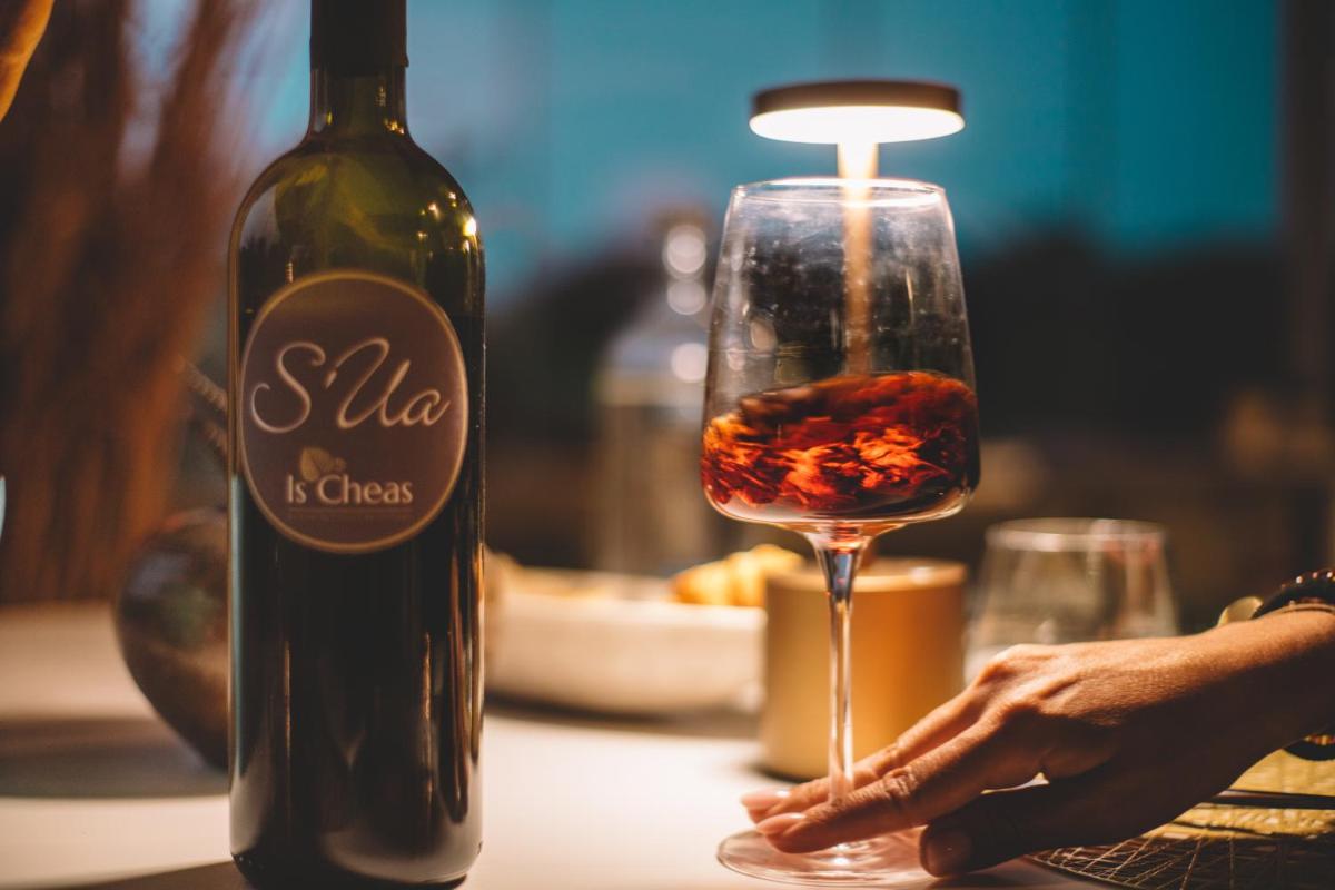 Is Cheas wine farm boutique hotel