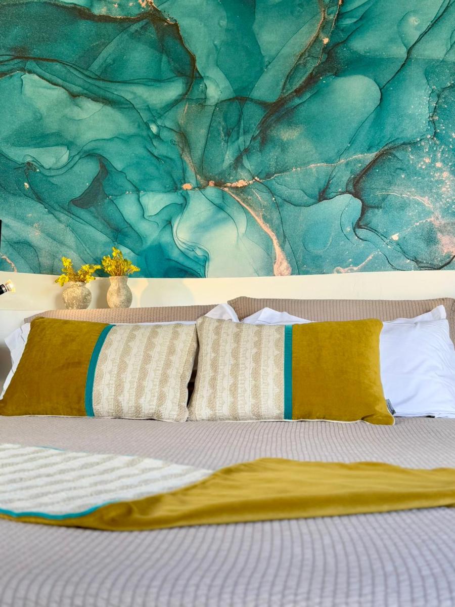 Is Cheas wine farm boutique hotel