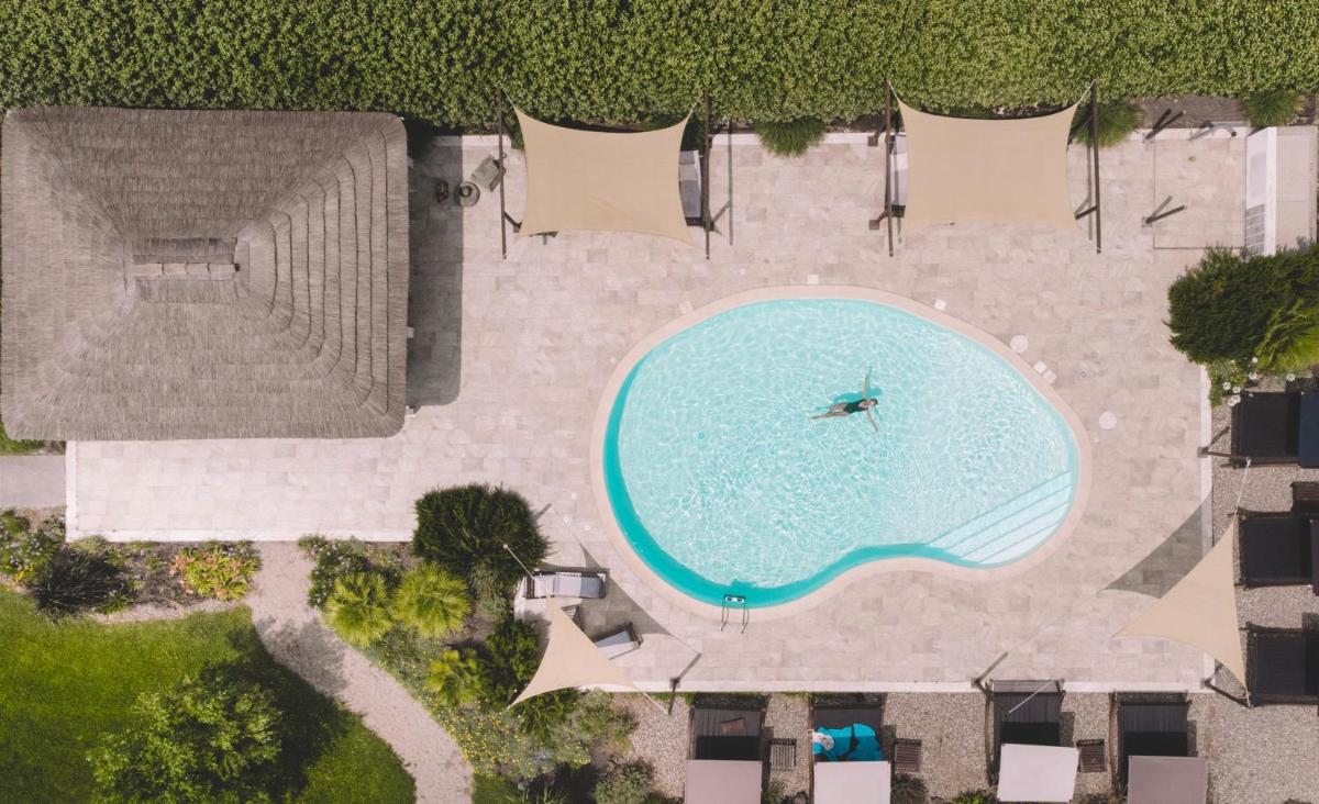 Is Cheas wine farm boutique hotel
