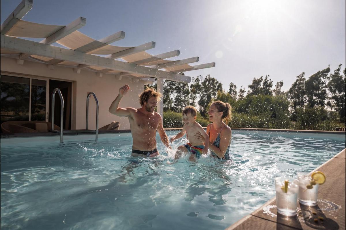 Is Cheas wine farm boutique hotel