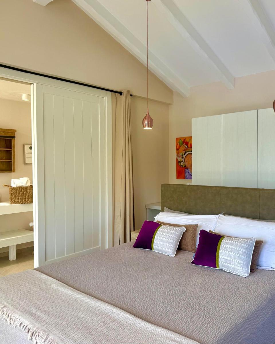 Is Cheas wine farm boutique hotel