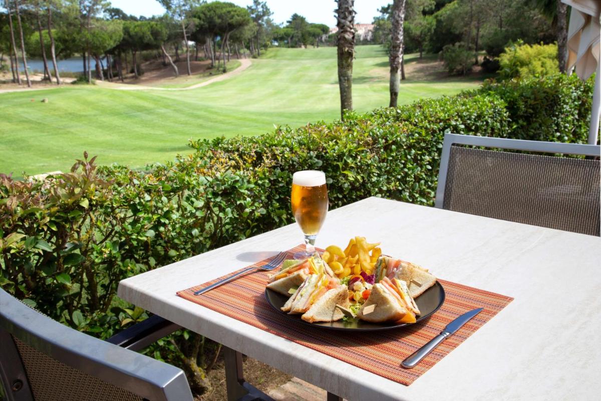 DoubleTree by Hilton Islantilla Beach Golf Resort