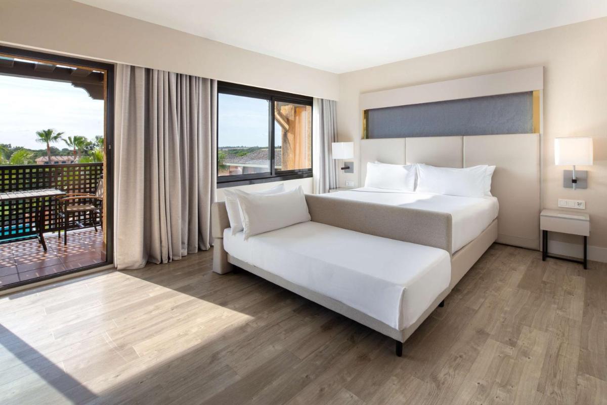 DoubleTree by Hilton Islantilla Beach Golf Resort