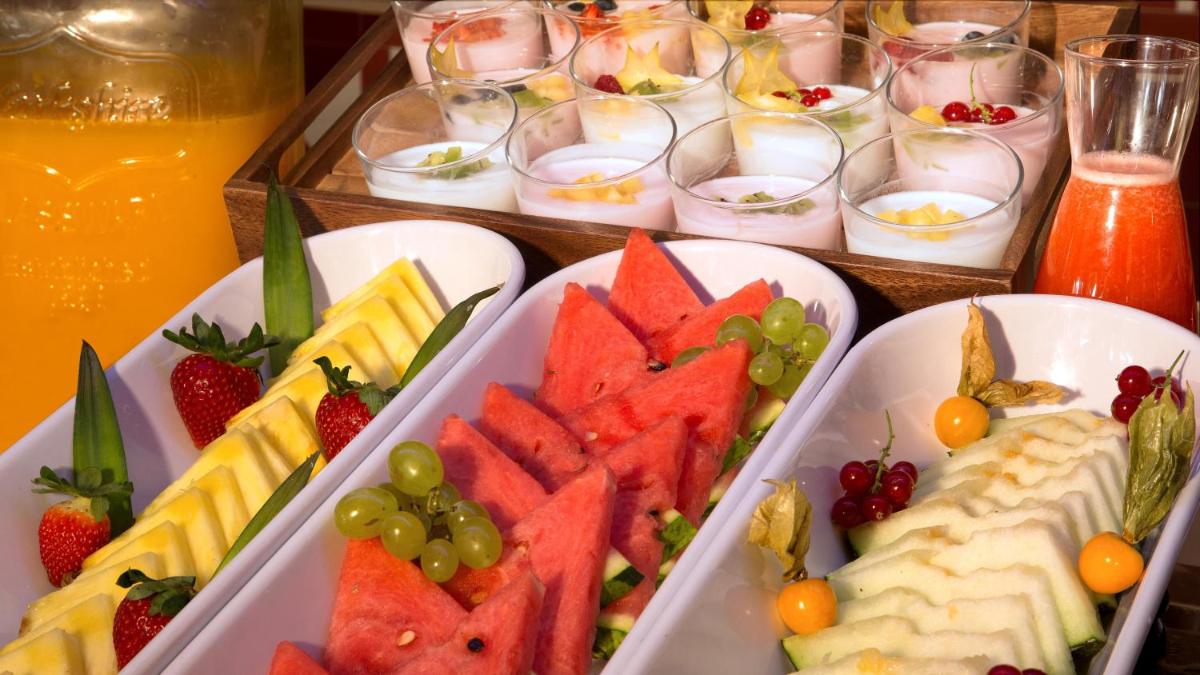 DoubleTree by Hilton Islantilla Beach Golf Resort
