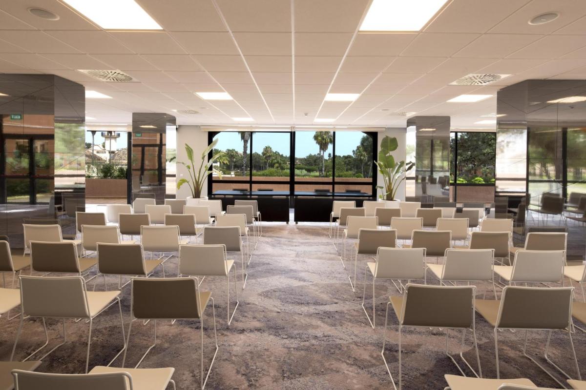 DoubleTree by Hilton Islantilla Beach Golf Resort