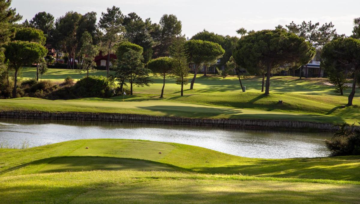 DoubleTree by Hilton Islantilla Beach Golf Resort
