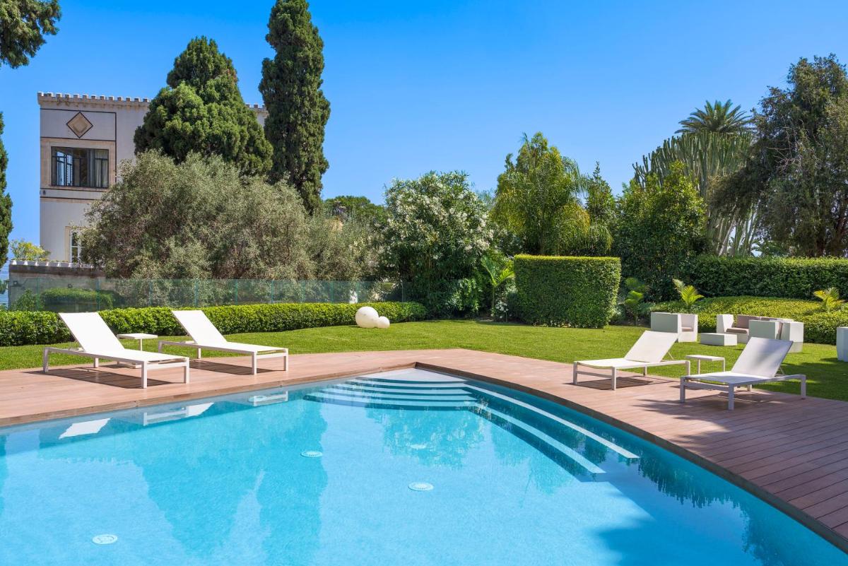 Isola Bella Infinity Suites