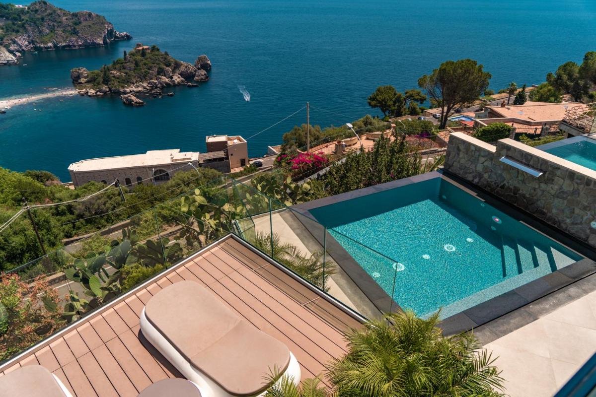 Isola Bella Infinity Suites