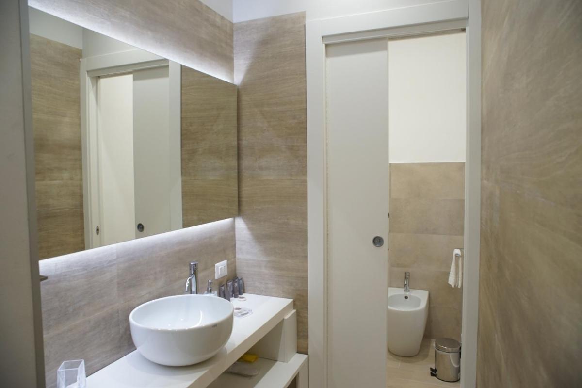 Isola Bella Infinity Suites