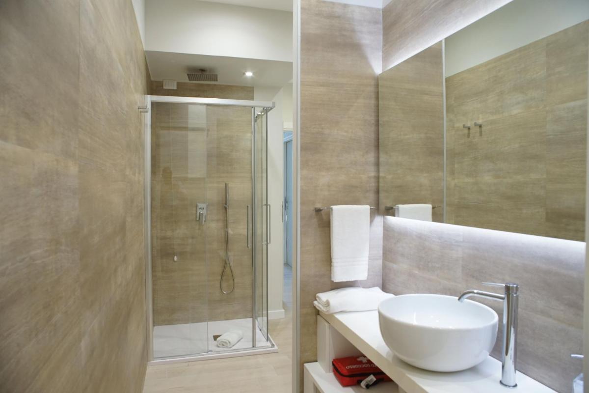 Isola Bella Infinity Suites